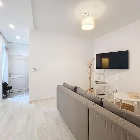 Apartamento Spacious 2 Bedroom Petite France *